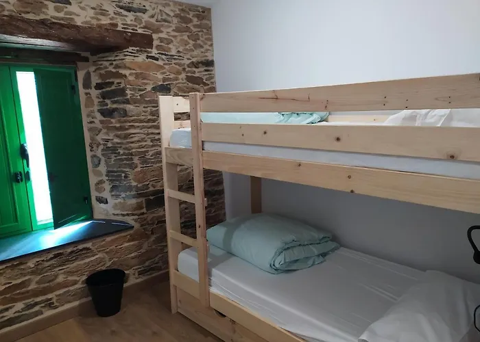 Eco Dos Teixos Vandrarhem